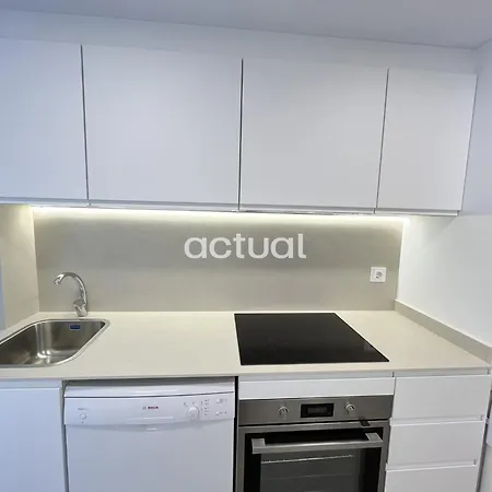 Super 1 * 普拉加德阿罗